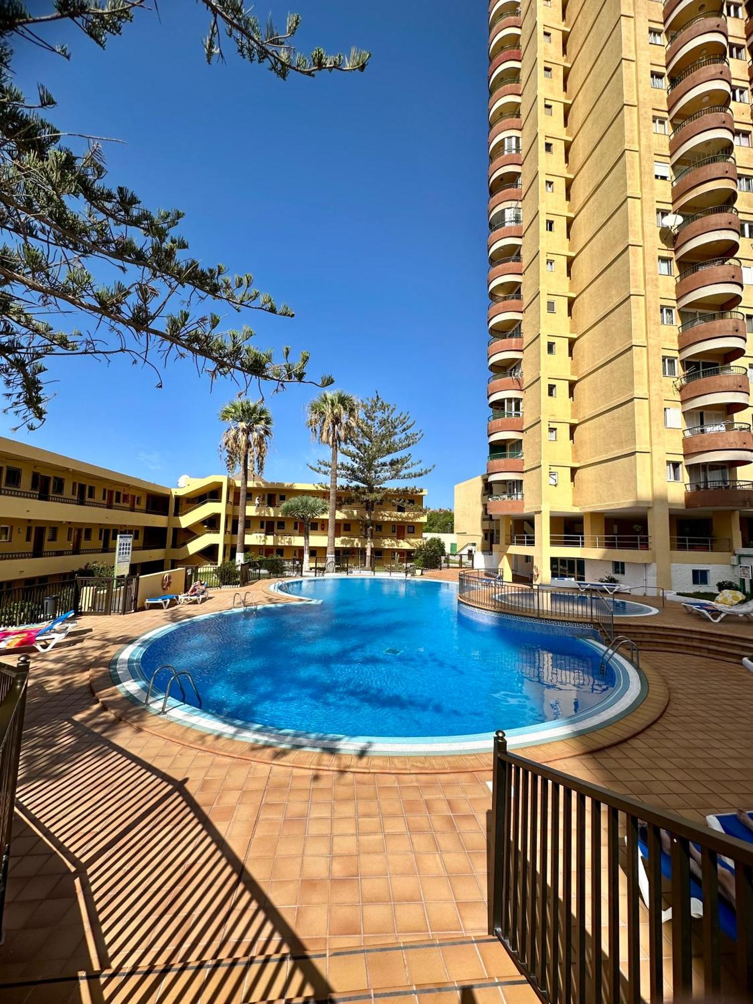 Stay Few Meters To Las Vistas Beach. Free Wifi. Arona  Buitenkant foto