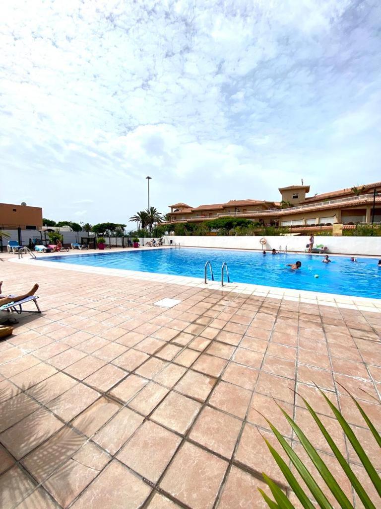 Stay Few Meters To Las Vistas Beach. Free Wifi. Arona  Buitenkant foto
